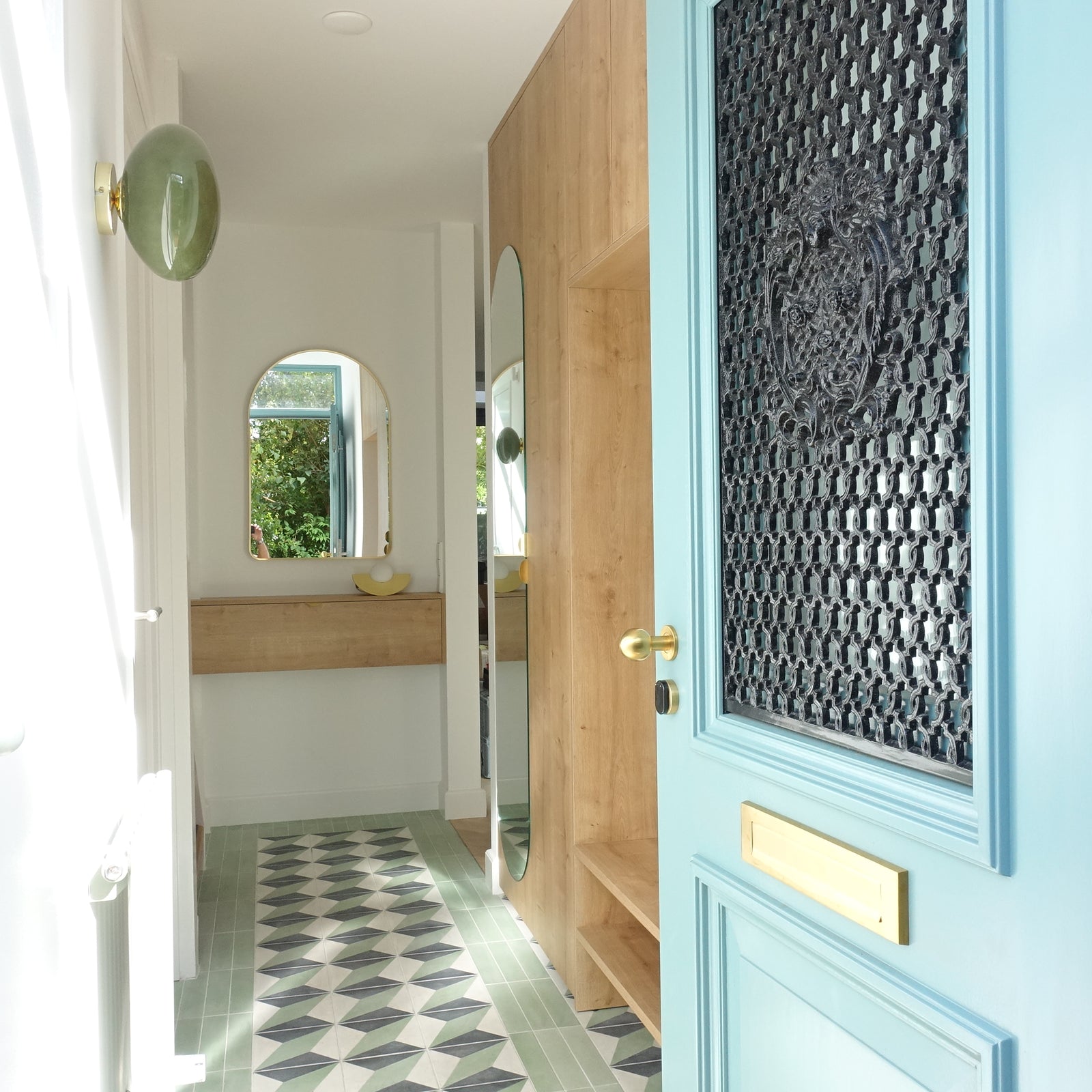 Zoomed project image